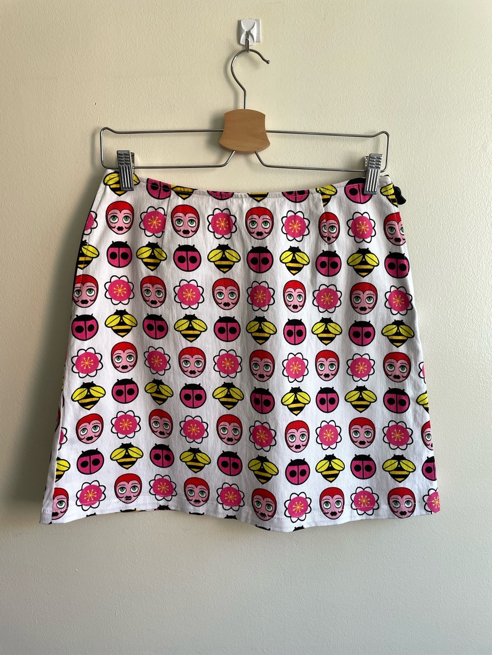 Vintage Anna Sui Jeans Bee Ladybug Novelty Print Mini Skirt IT 44 Made in Italy